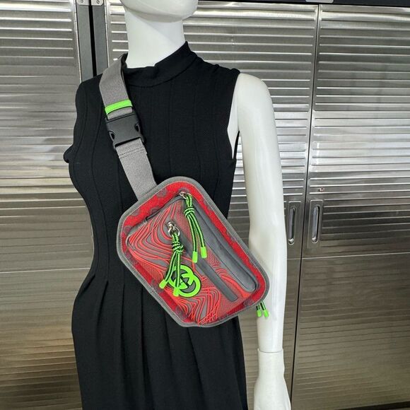 Gucci NEW Graphic Red Gray Men's Bag - Picture 14 of 14